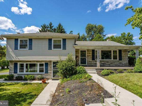 4107 TROWBRIDGE ROAD, YORK, PA 17402