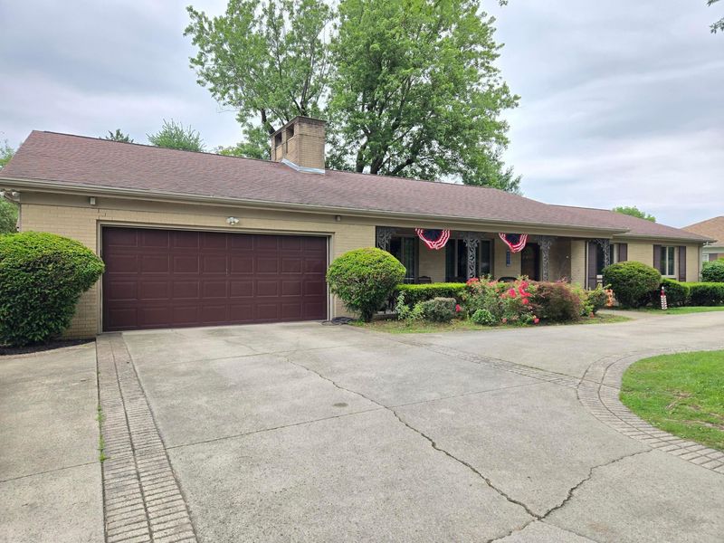 839 Vernon Heights Boulevard, Marion, OH 43302 Photo 2