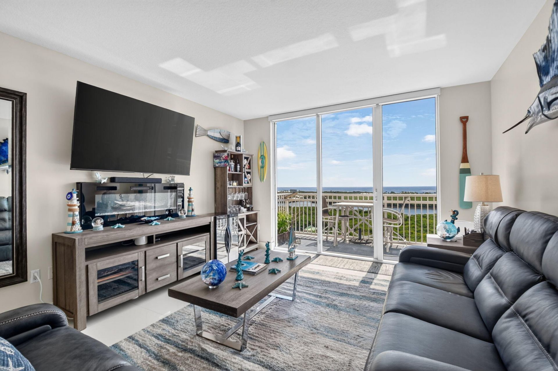 450 N Federal Highway, Unit 1406, Boynton Beach, FL 33435 Photo