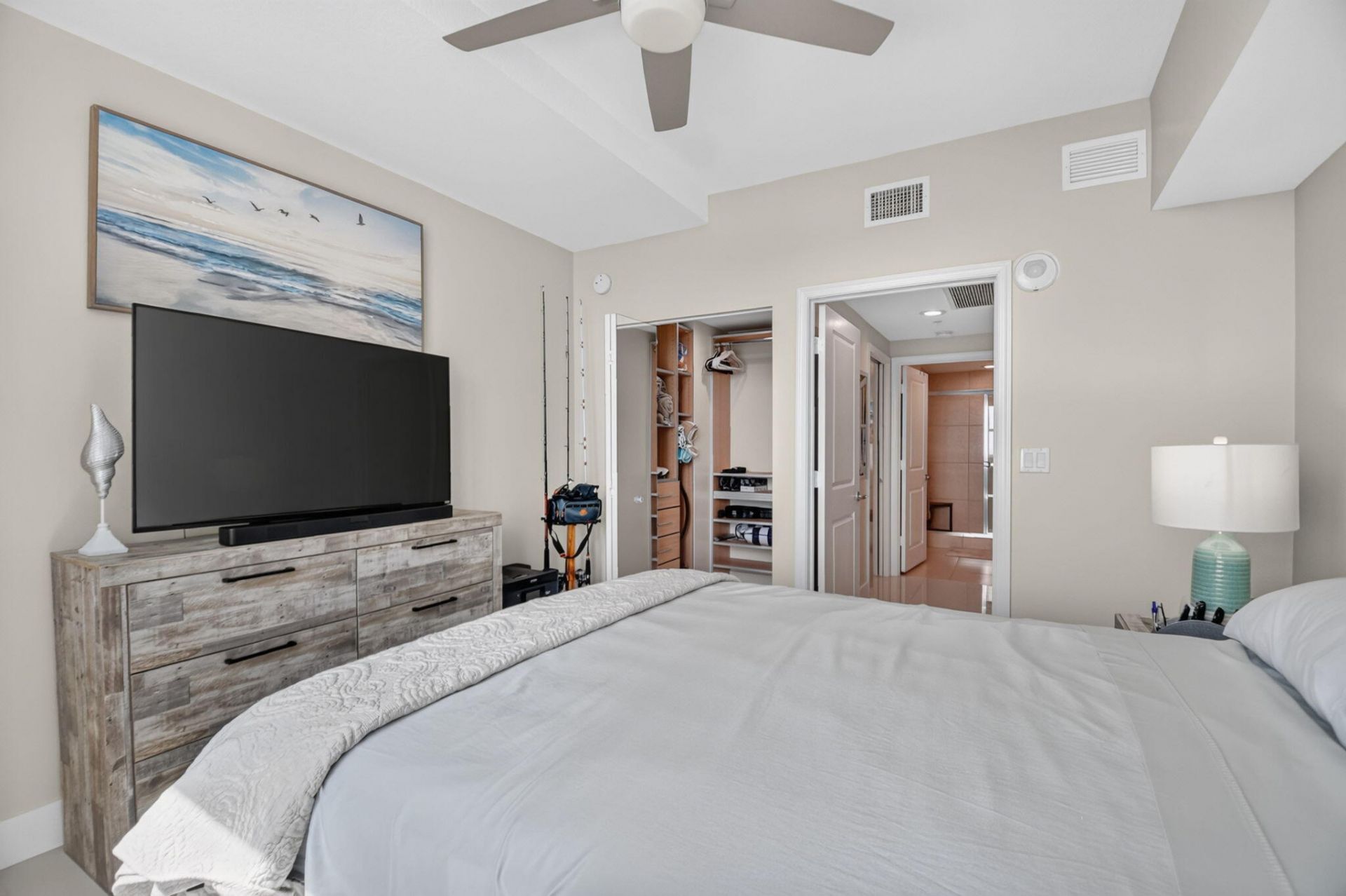 450 N Federal Highway, Unit 1406, Boynton Beach, FL 33435 Photo