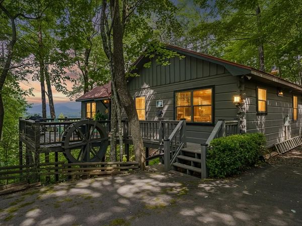 600 Cohutta Mountain Road, Blue Ridge, GA 30513