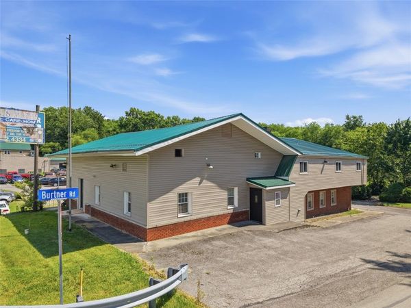 101 Burtner Rd, Butler, PA 16002