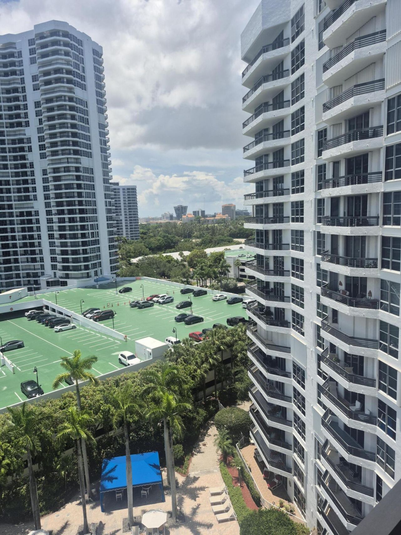 3600 Mystic Pointe Drive, Unit 1202, Aventura, FL 33180 Photo