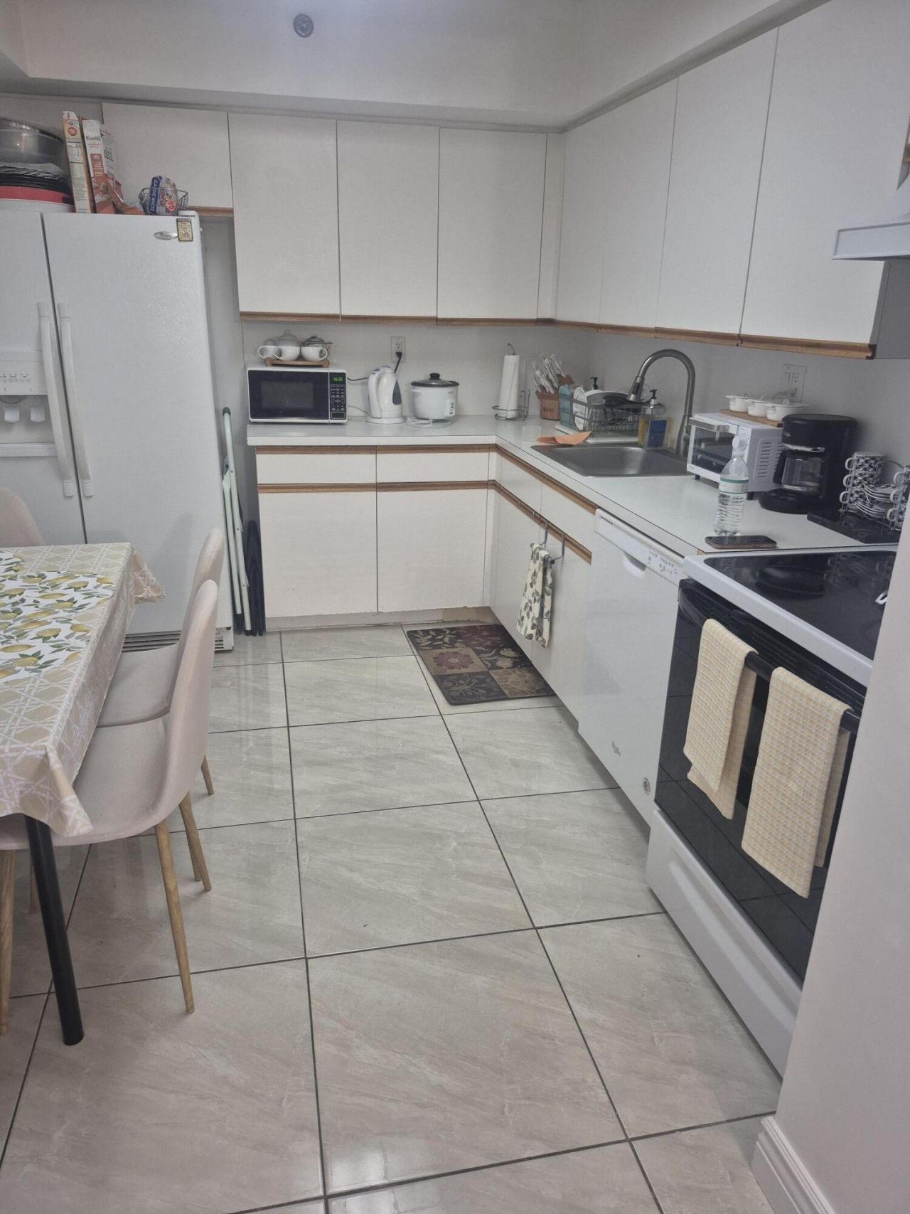 3600 Mystic Pointe Drive, Unit 1202, Aventura, FL 33180 Photo