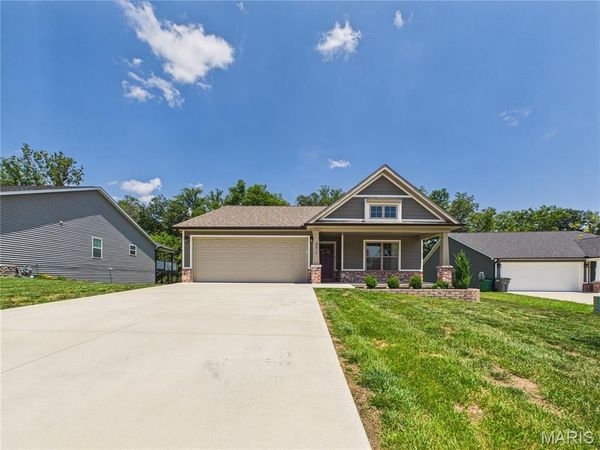 371 Broch Tuarach Place, Jackson, MO 63755