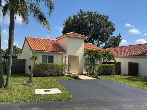 12845 SW 150th Ter , Miami, FL 33186