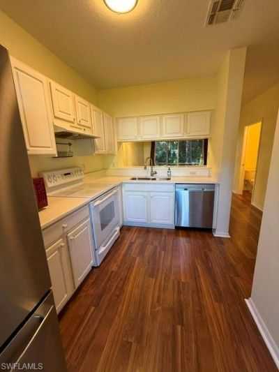8271 Pacific Beach Dr , Fort Myers, FL 33966 Photo