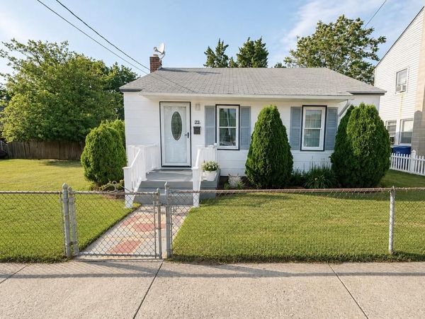 22 W OAK STREET W, MILLVILLE, NJ 08332