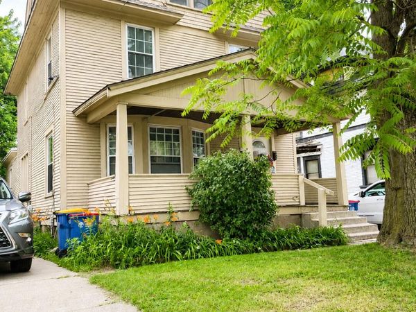 846 Eastern Avenue SE, Grand Rapids, MI 49507
