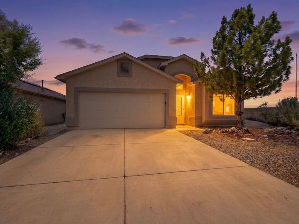 2022 S ENSENADA Circle SE, Rio Rancho, NM 87124