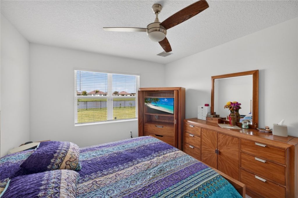 2233 Stratton Terrace Sw, Vero Beach, FL 32968 Photo
