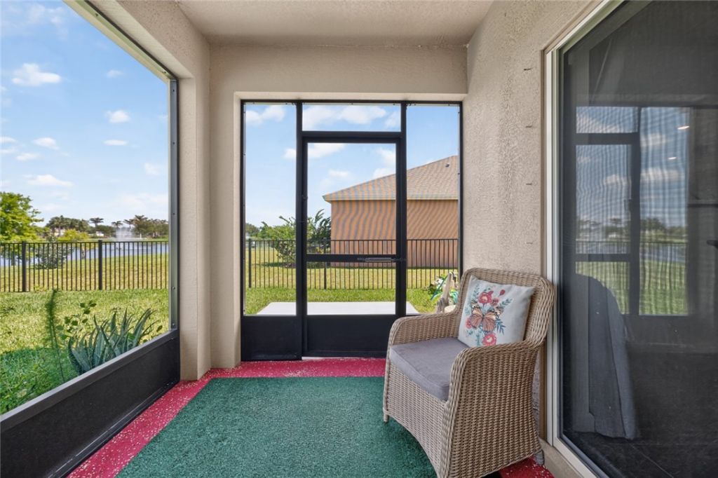 2233 Stratton Terrace Sw, Vero Beach, FL 32968 Photo