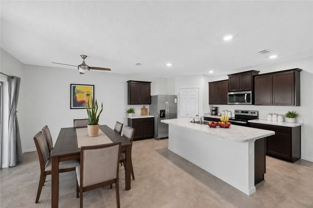 2233 Stratton Terrace Sw, Vero Beach, FL 32968 Photo