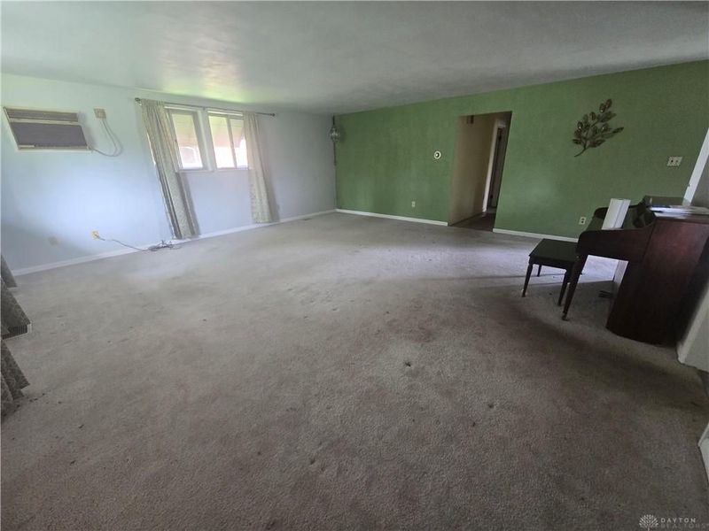 816 Mapleside Drive, Trotwood, OH 45426 Photo 10