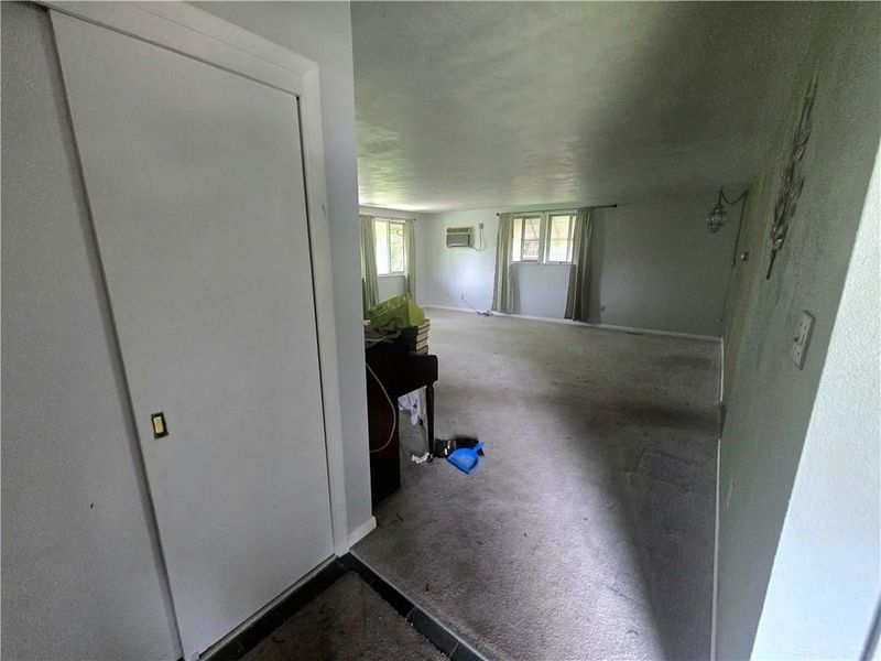 816 Mapleside Drive, Trotwood, OH 45426 Photo 9