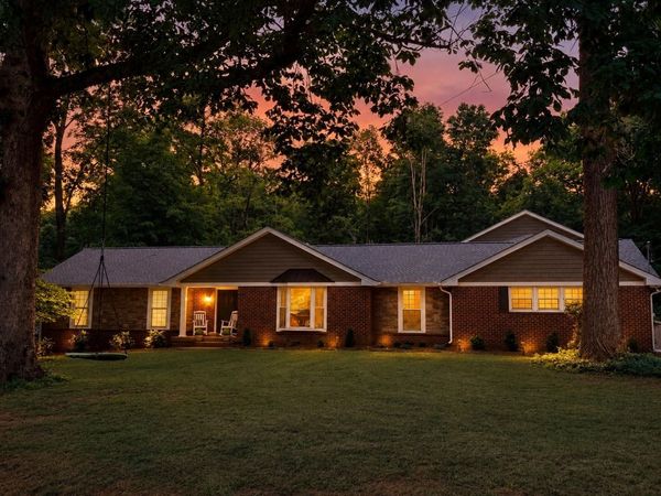 118 Millbrook Rd, Hendersonville, TN 37075