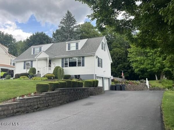 132 Parkway Drive, Cobleskill, NY 12043