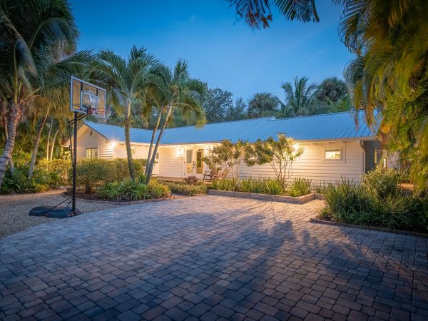 547 SW Riverview Street, Stuart, FL 34994