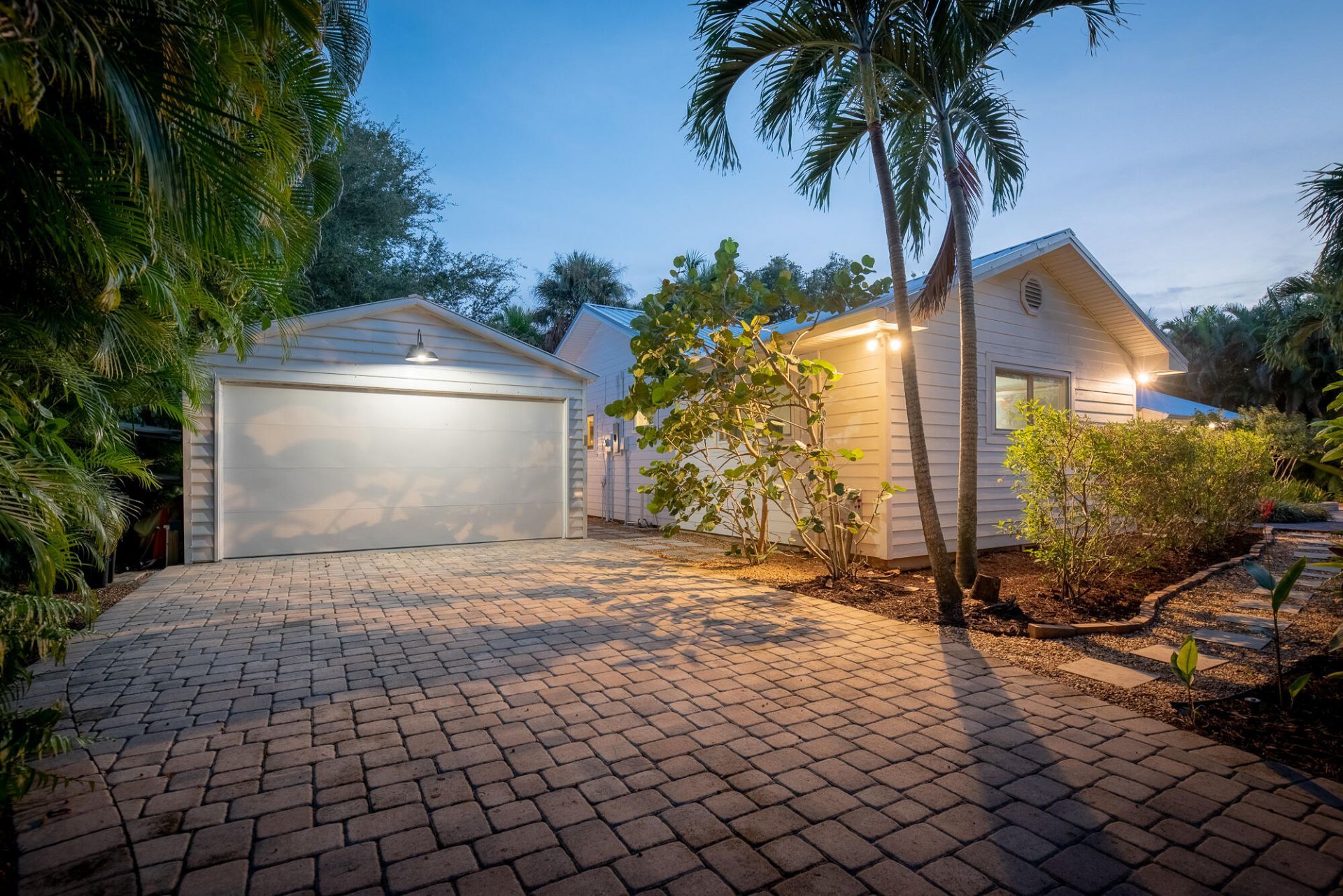 547 SW Riverview Street, Stuart, FL 34994 Photo