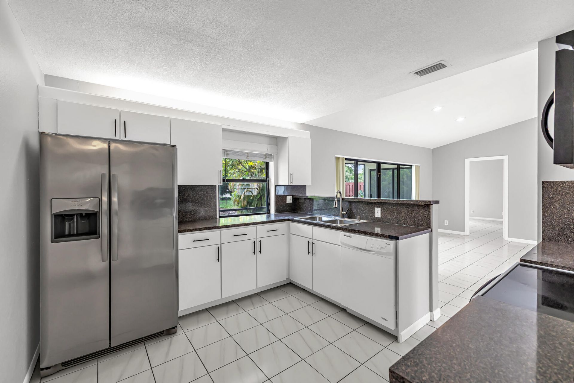 1273 Spring Circle Drive, Coral Springs, FL 33071 Photo