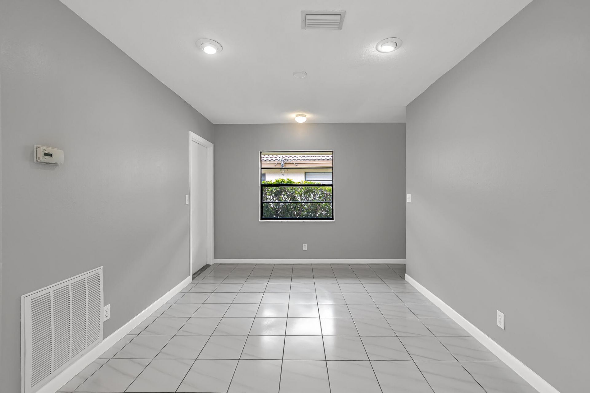 1273 Spring Circle Drive, Coral Springs, FL 33071 Photo