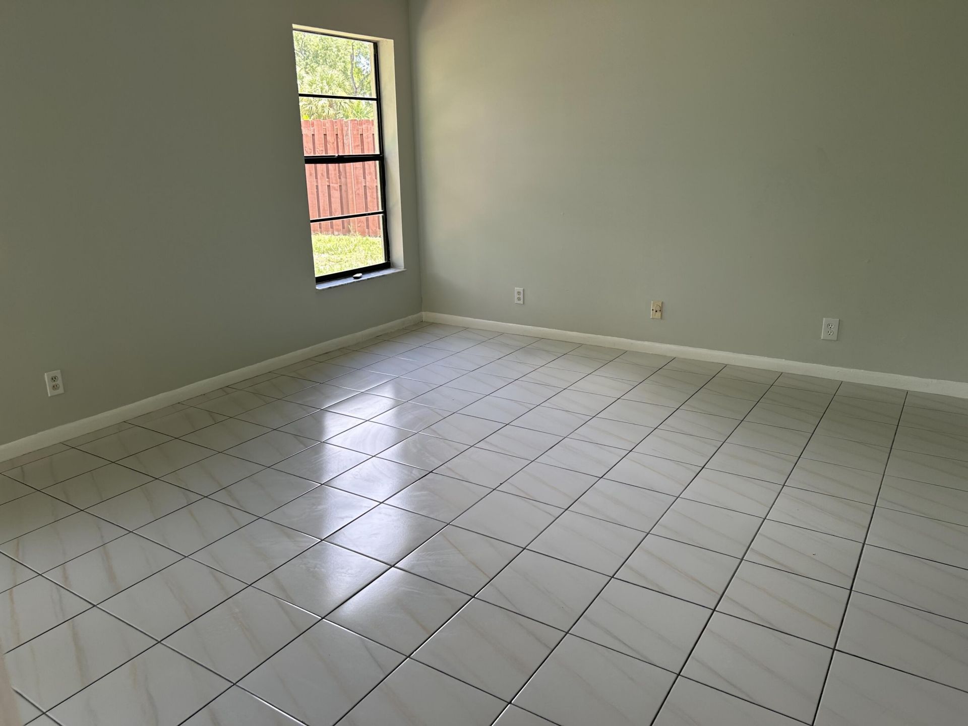 1273 Spring Circle Drive, Coral Springs, FL 33071 Photo
