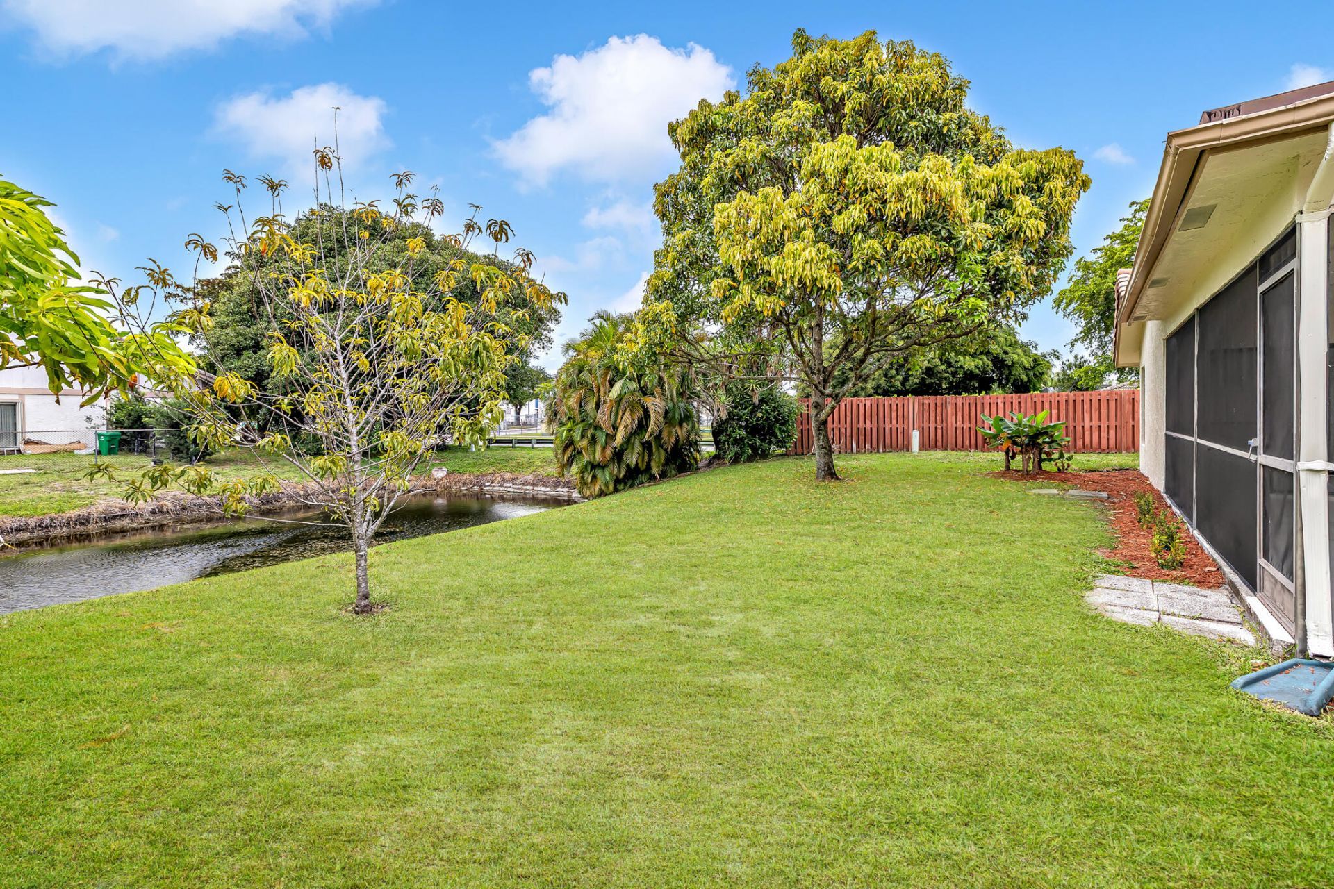 1273 Spring Circle Drive, Coral Springs, FL 33071 Photo