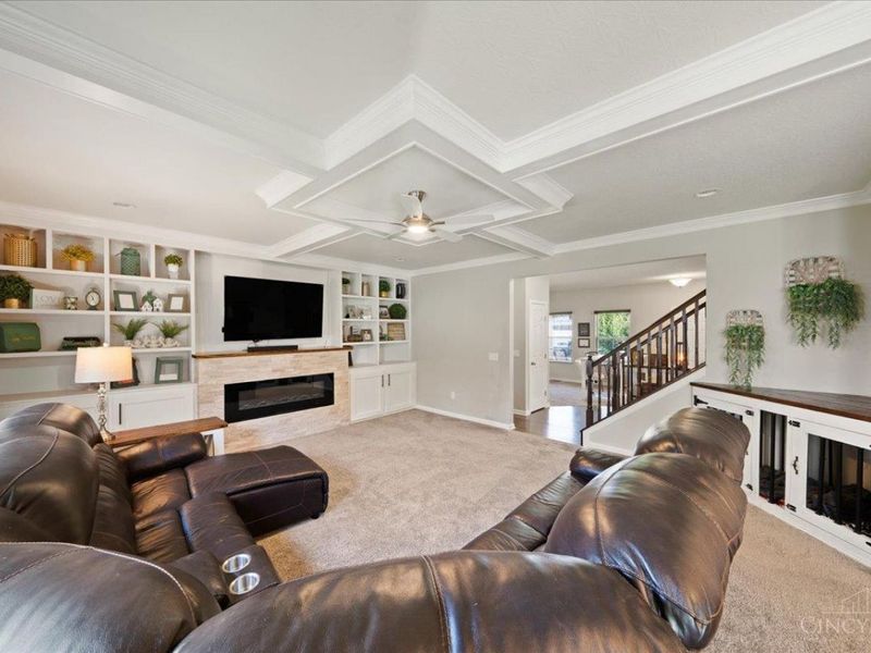 875 Grande Oaks Drive, Hamilton Twp, OH 45152 Photo 11