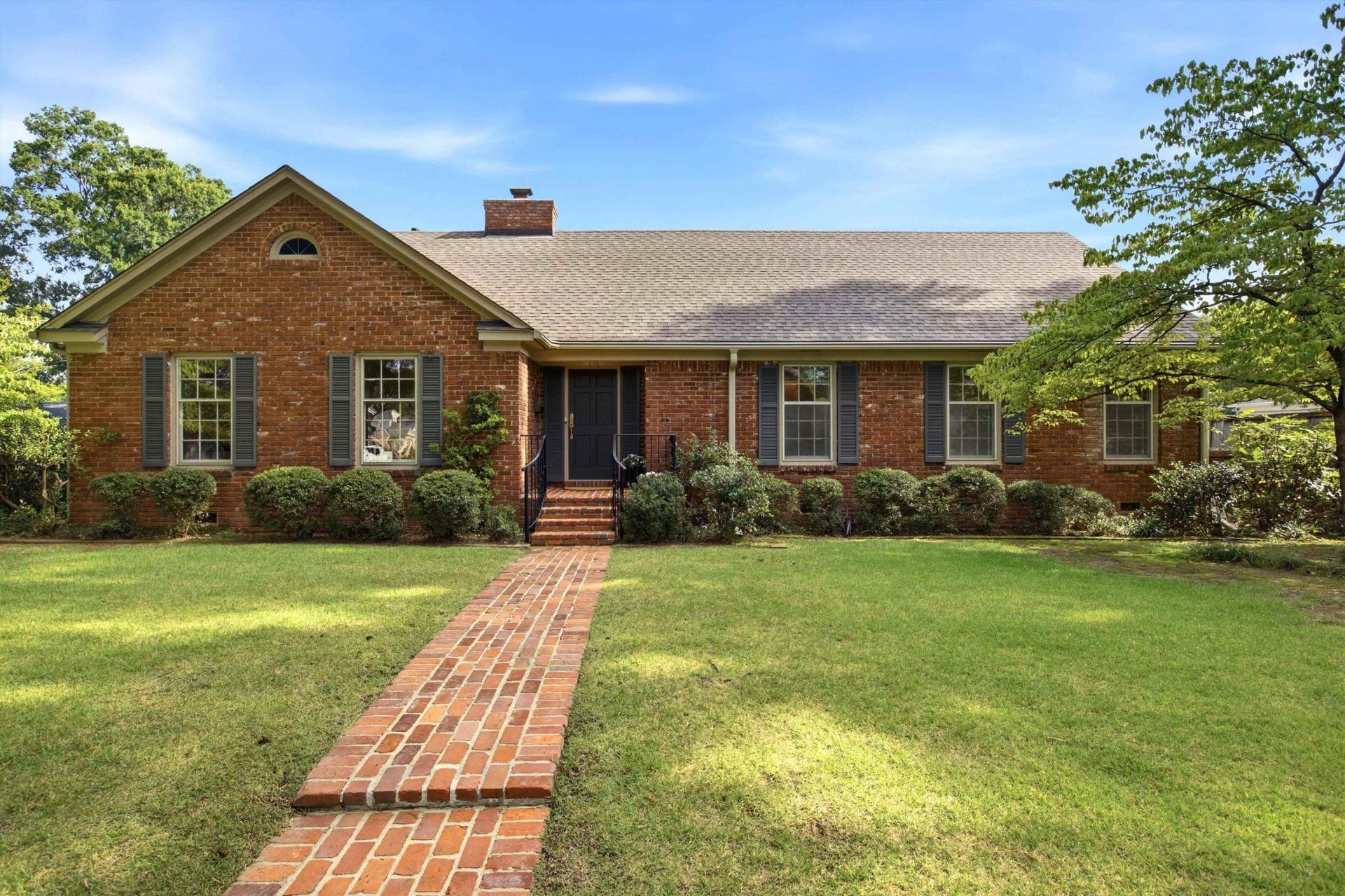 4166 Long Leaf Dr, Memphis, TN 38117 Main Photo