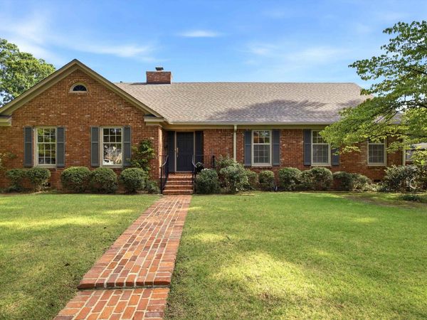4166 LONG LEAF DR, Memphis, TN 38117