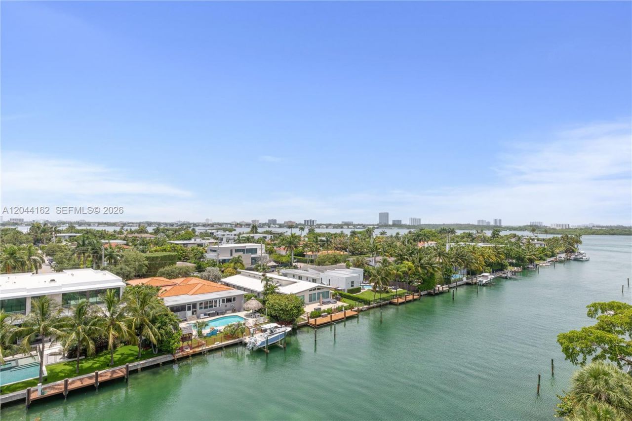 9940 W Bay Harbor Dr, Unit 7H-S, Bay Harbor Islands, FL 33154 Photo