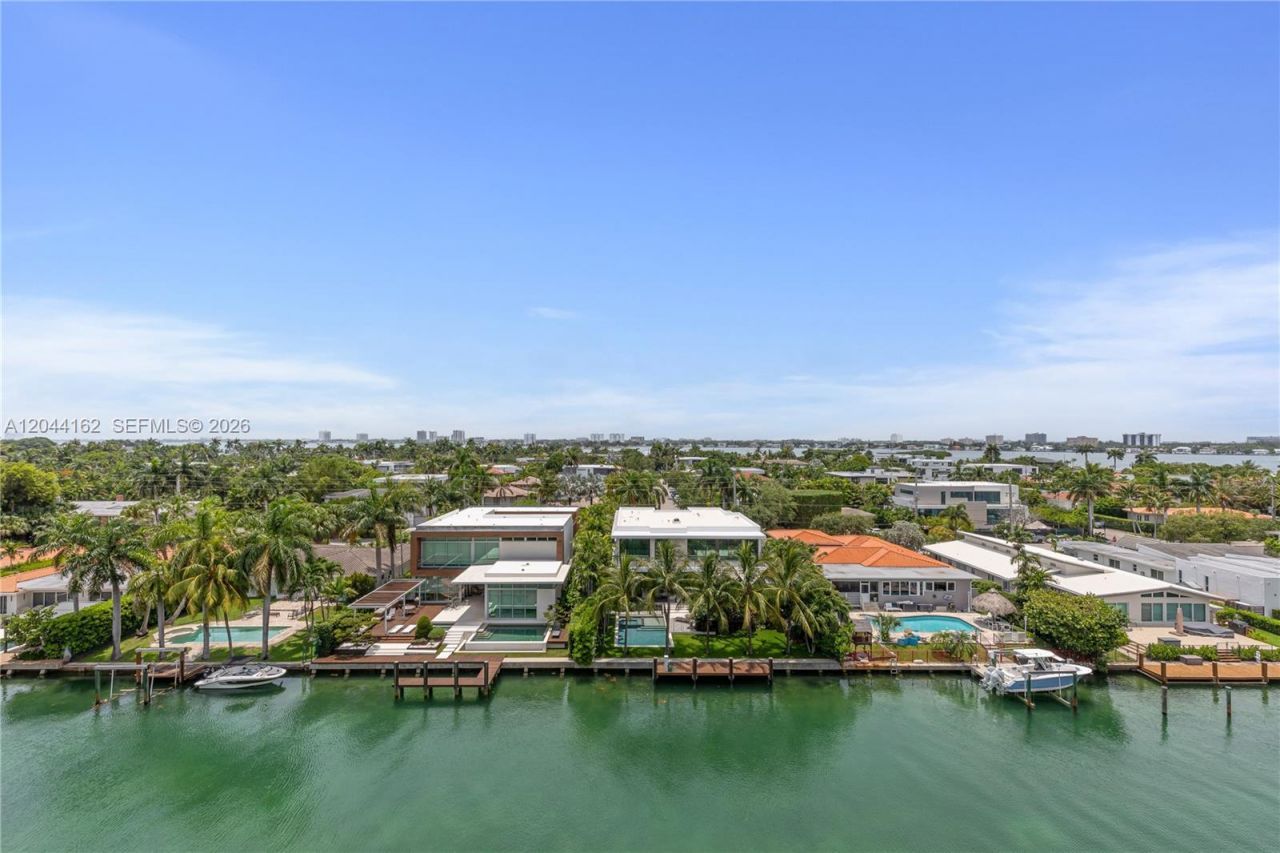 9940 W Bay Harbor Dr, Unit 7H-S, Bay Harbor Islands, FL 33154 Photo