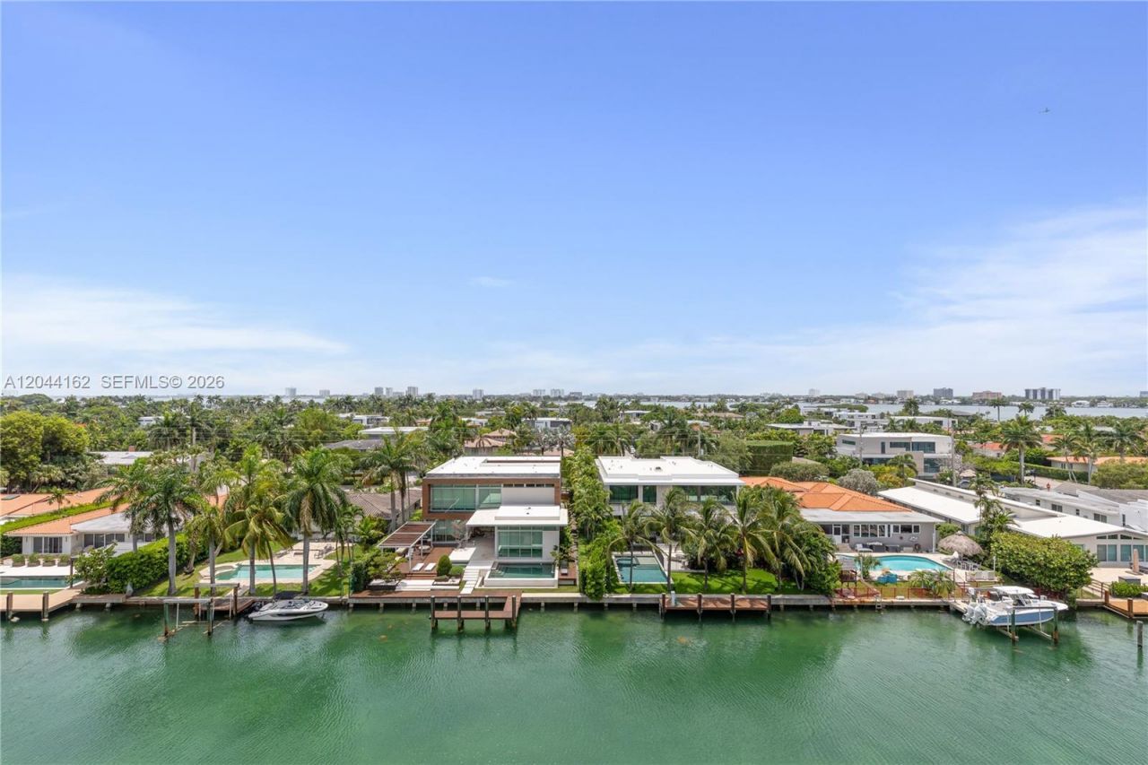 9940 W Bay Harbor Dr, Unit 7H-S, Bay Harbor Islands, FL 33154 Photo