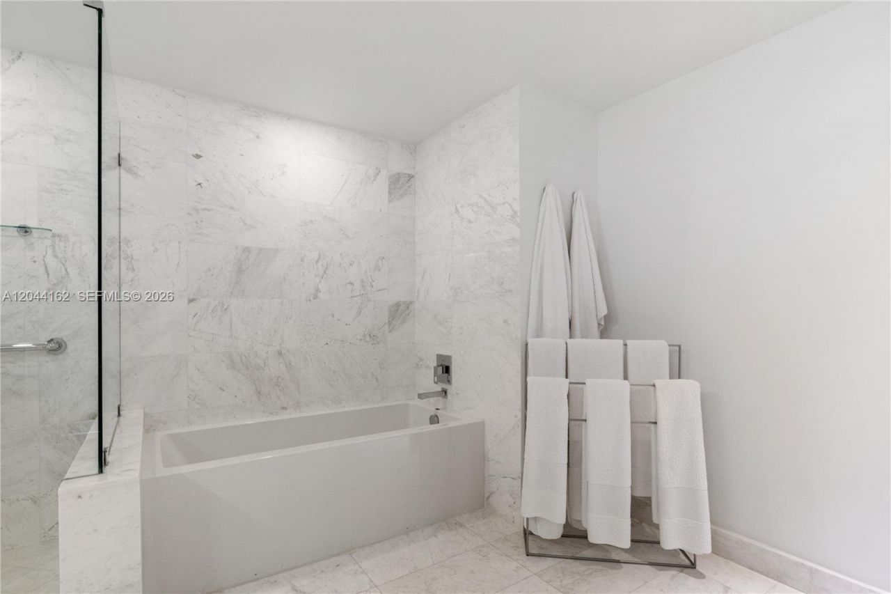 9940 W Bay Harbor Dr, Unit 7H-S, Bay Harbor Islands, FL 33154 Photo