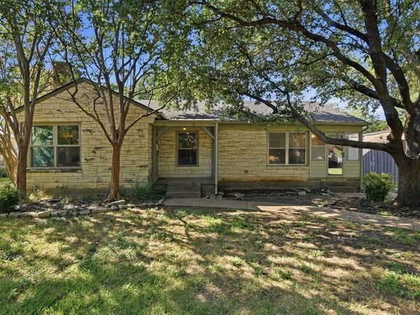 2307 Lawndale Drive, Dallas, TX 75211