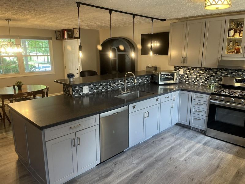 1943 Greensboro Drive, Columbus, OH 43220 Photo 7