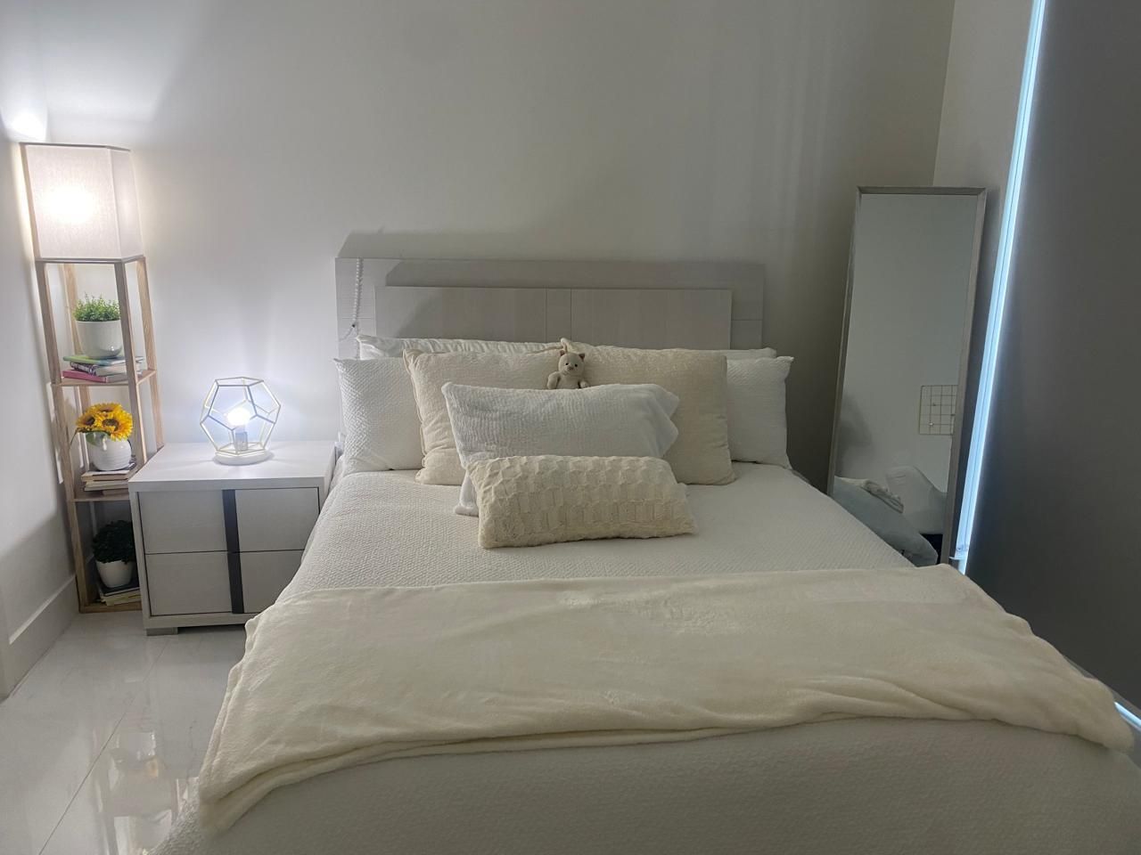 301 Altara Avenue, Unit 204, Coral Gables, FL 33146 Photo