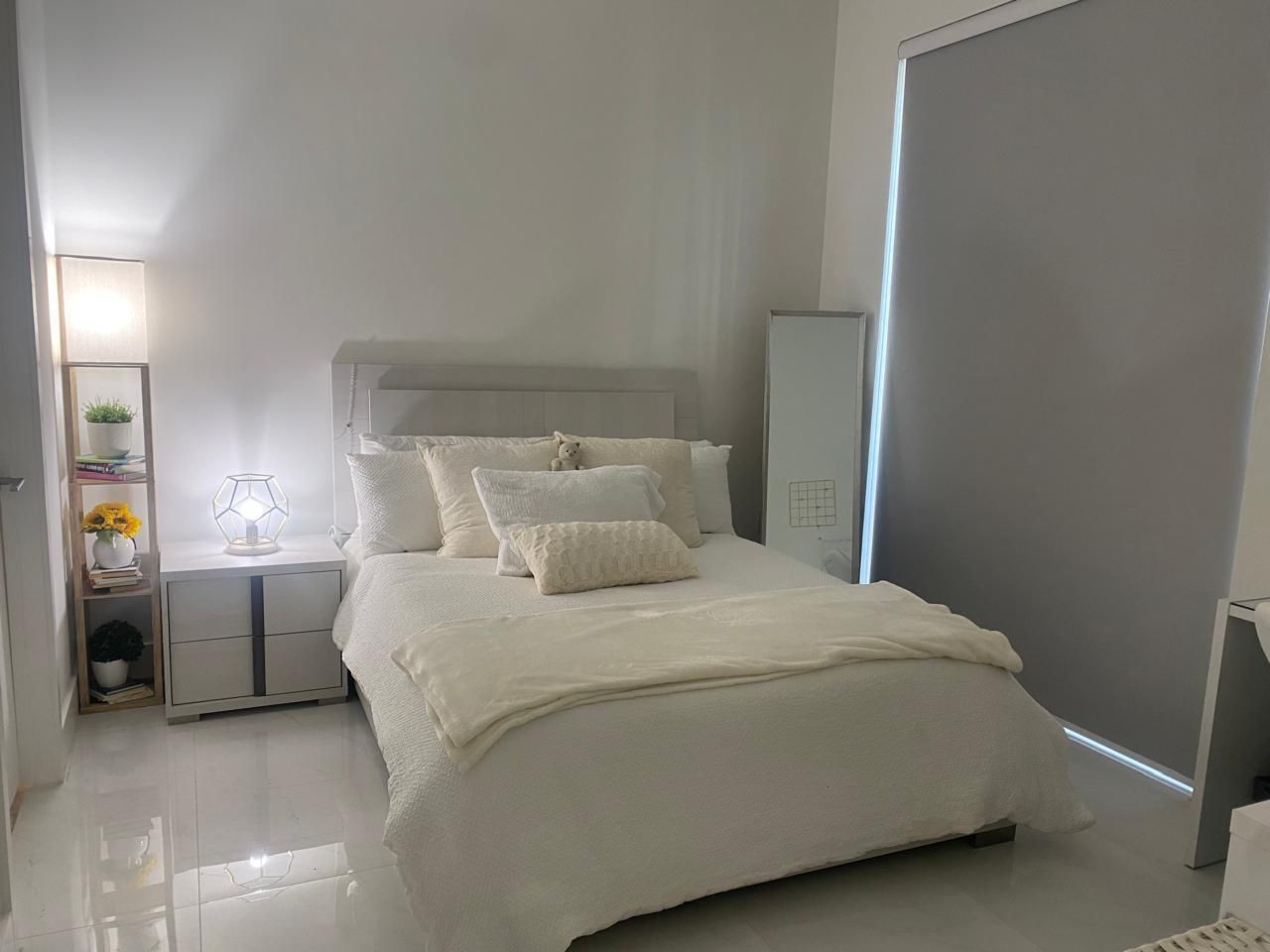 301 Altara Avenue, Unit 204, Coral Gables, FL 33146 Photo