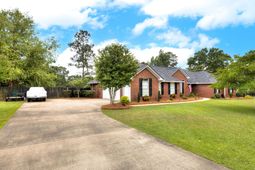 1607 Heritage Drive photo 4