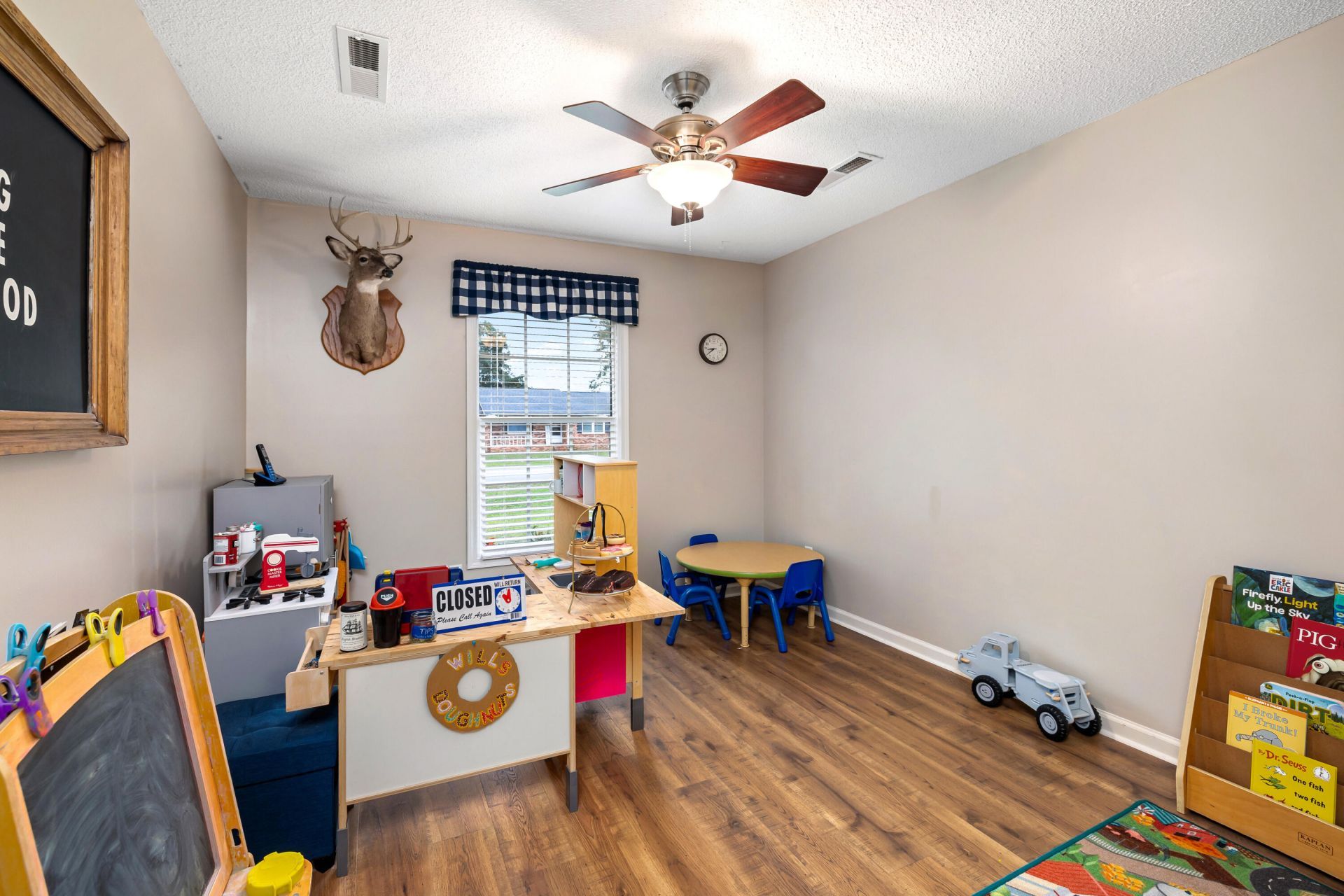 1607 Heritage Drive Photo 44