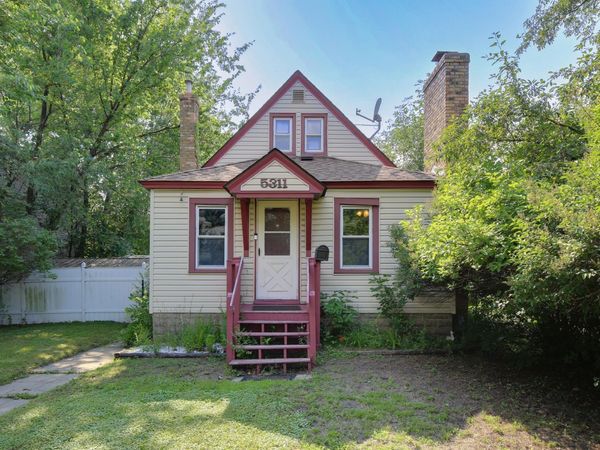 5311 Knox Avenue N, Brooklyn Center, MN 55430