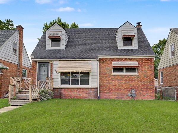 1481 Lincoln Avenue , Calumet City, IL 60409