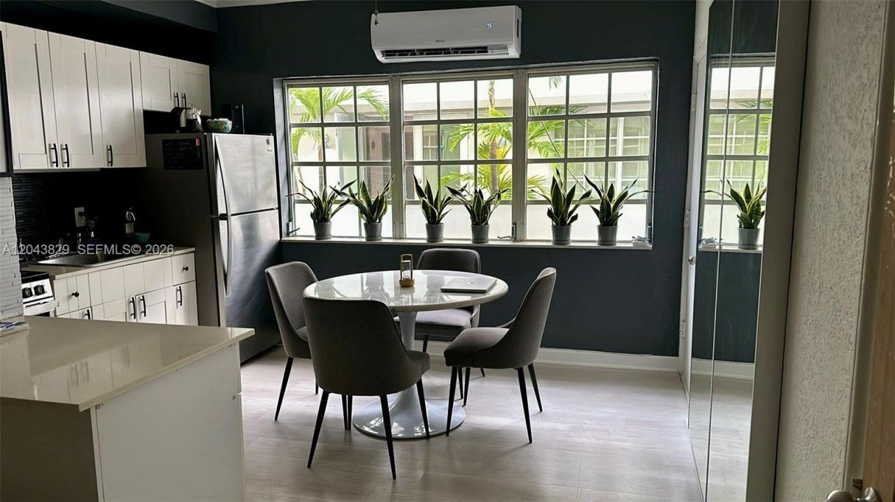 836 10th St, Unit 5, Miami Beach, FL 33139 Photo