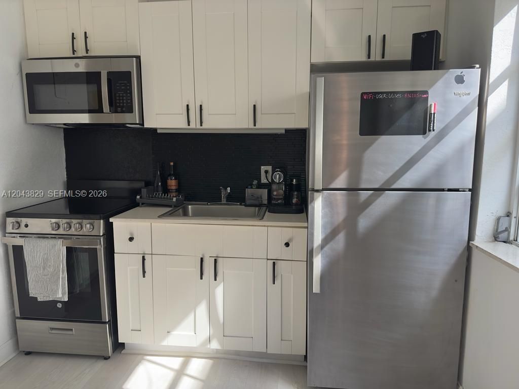 836 10th St, Unit 5, Miami Beach, FL 33139 Photo