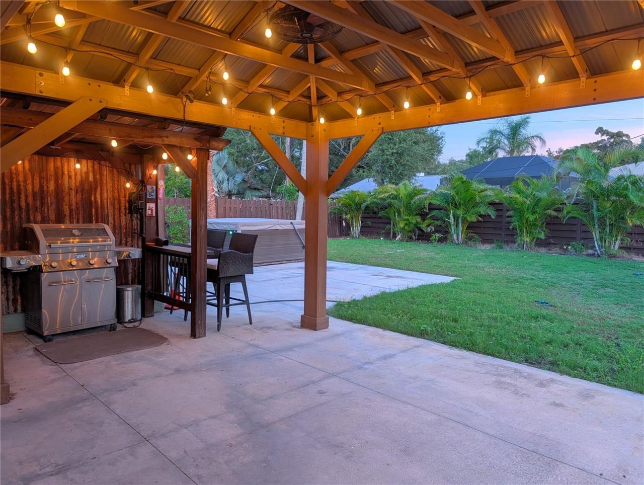 2070 Datura Street, Sarasota, FL 34239 Photo