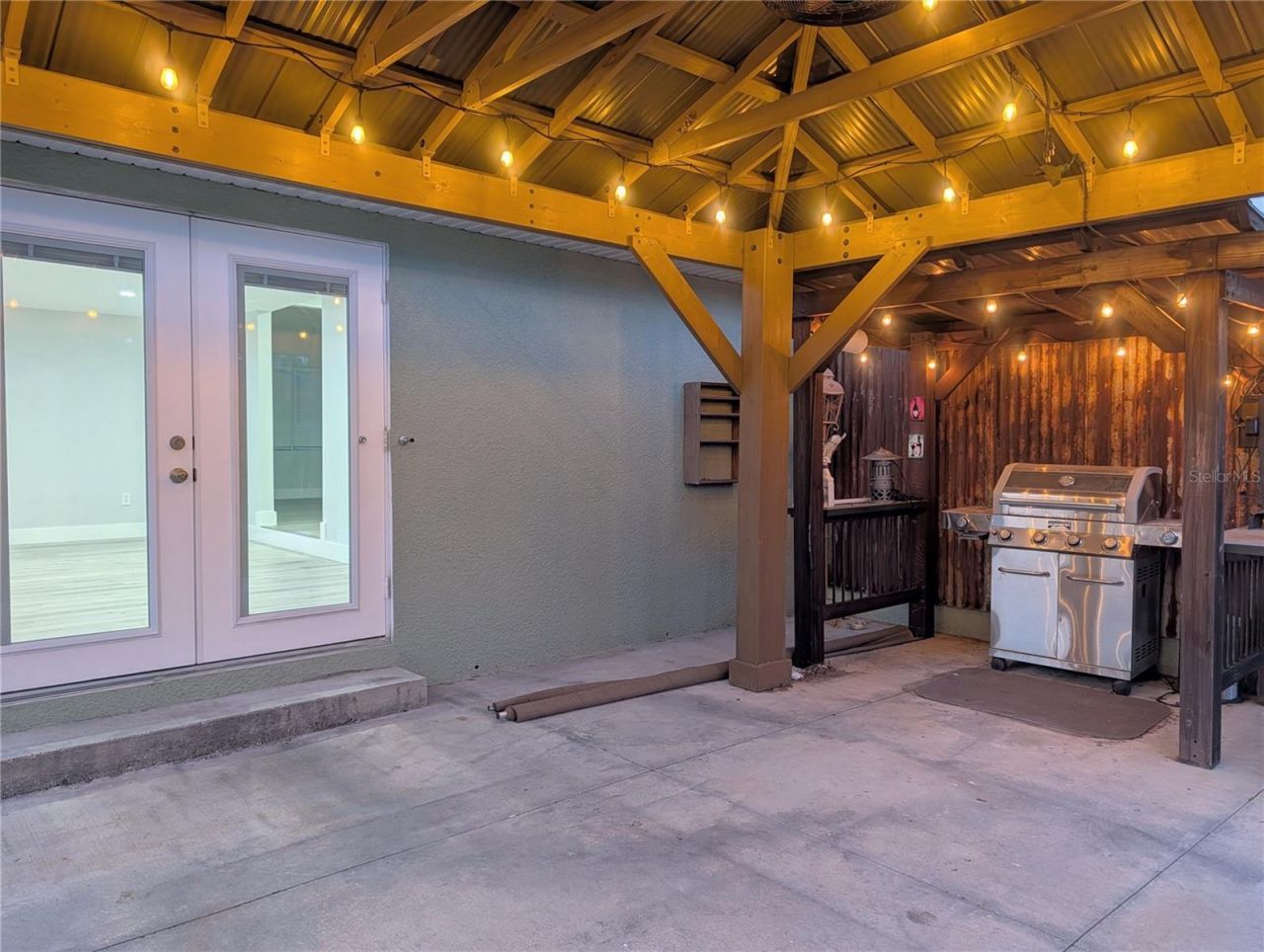 2070 Datura Street, Sarasota, FL 34239 Photo