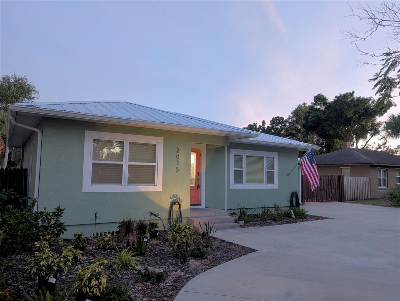 2070 Datura Street, Sarasota, FL 34239 Photo