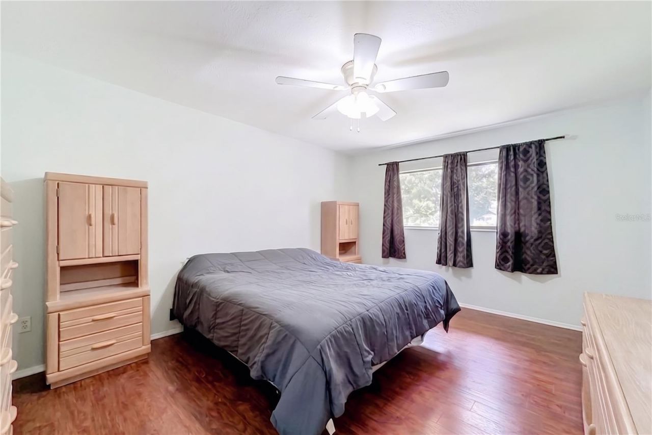 800 Wavecrest Drive , Orlando, FL 32807 Photo