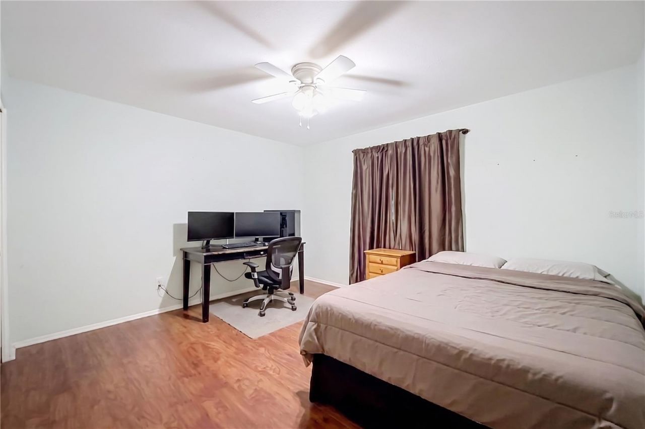 800 Wavecrest Drive , Orlando, FL 32807 Photo
