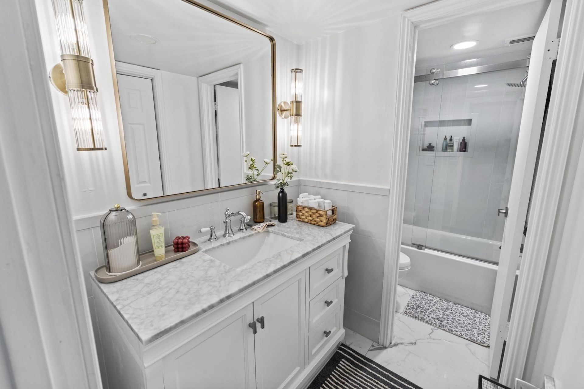1021 Mockingbird Lane, Unit 211, Plantation, FL 33324 Photo
